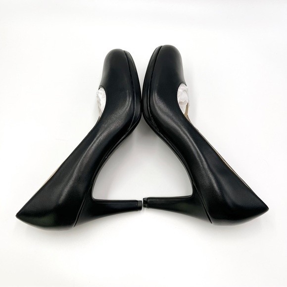 Naturalizer Womens Size 7 Michelle Classic Black Leather Heels Pumps Shoes - Picture 9 of 16